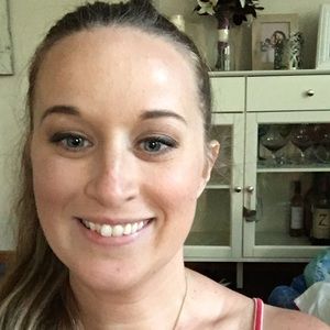 Meet your Posher, Stacie